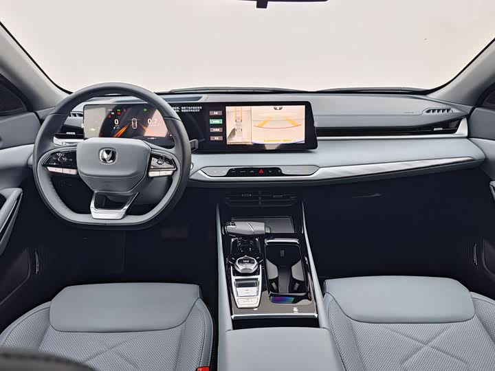 Фото 8 - Changan Raeton Plus