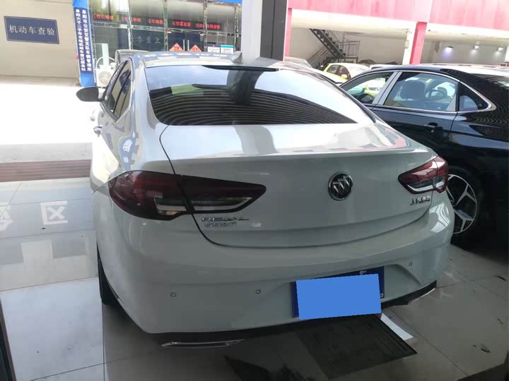 Фото 5 - Buick Regal