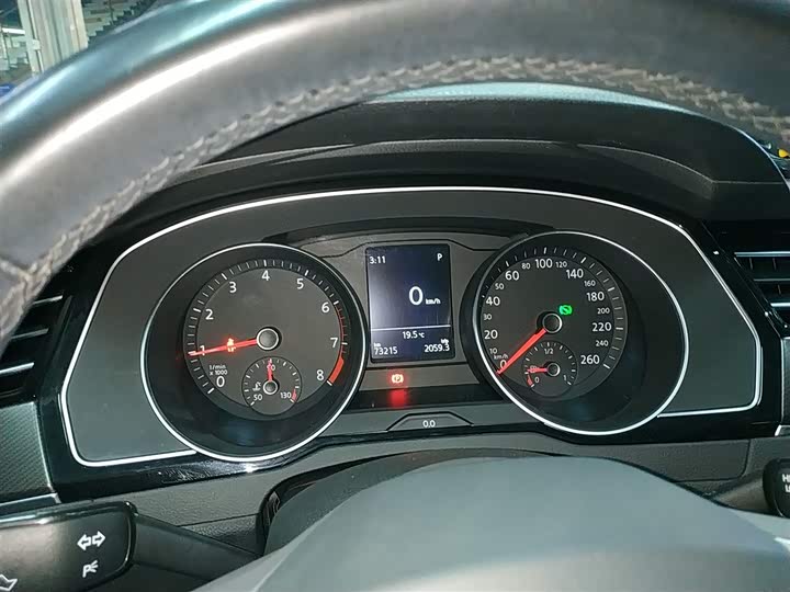 Фото 12 - Volkswagen Magotan