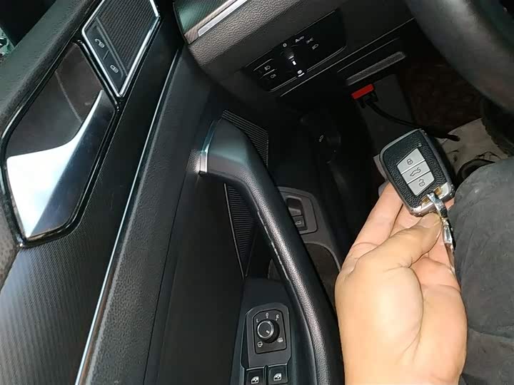 Фото 9 - Volkswagen Magotan