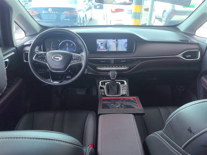 Фото 10 - GAC Trumpchi M6