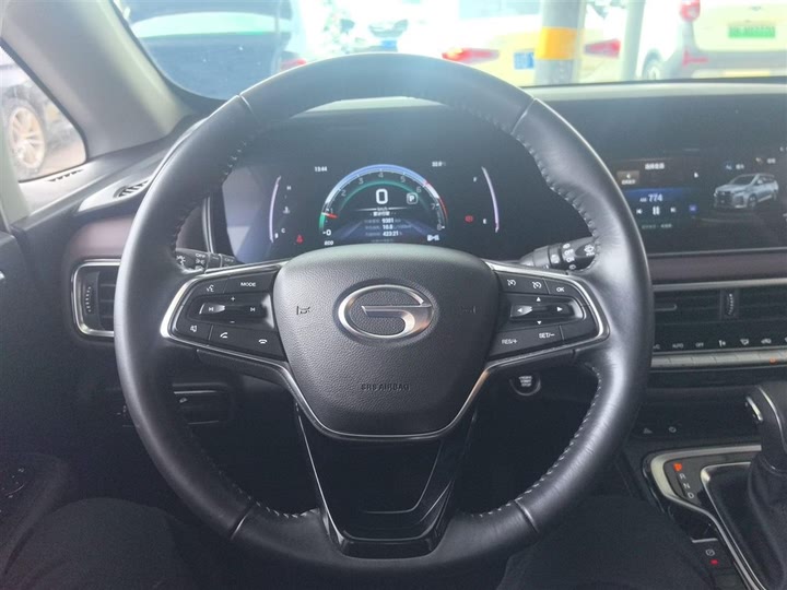 Фото 11 - GAC Trumpchi M6