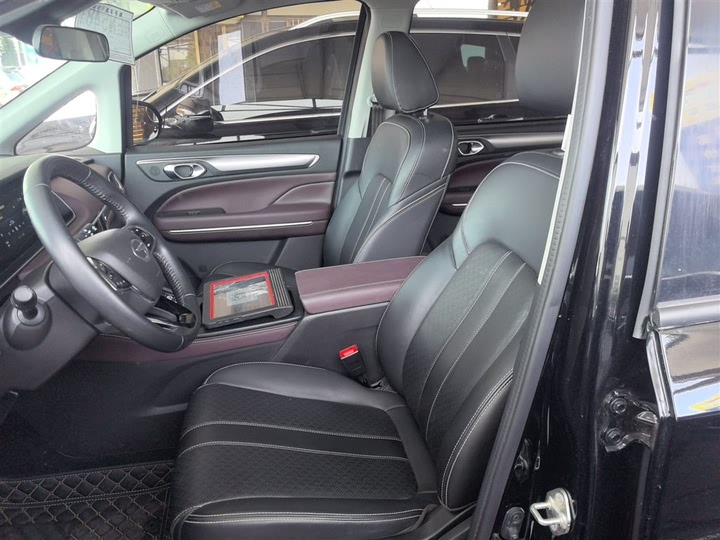 Фото 15 - GAC Trumpchi M6