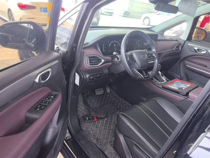 Фото 16 - GAC Trumpchi M6