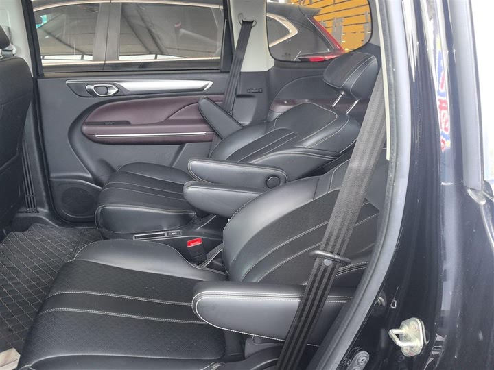 Фото 17 - GAC Trumpchi M6