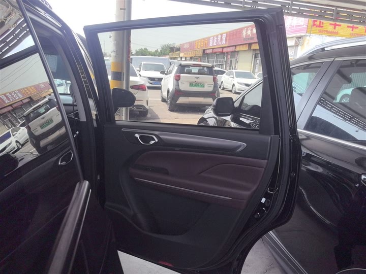 Фото 27 - GAC Trumpchi M6