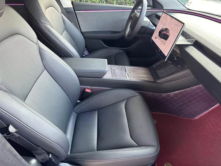 Фото 9 - Tesla Model 3