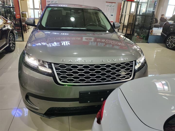 Фото 3 - Land Rover Range Rover Velar