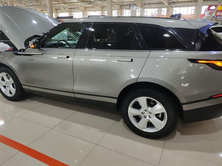 Фото 5 - Land Rover Range Rover Velar