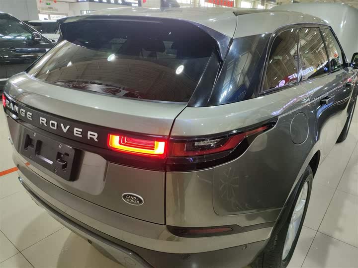 Фото 7 - Land Rover Range Rover Velar