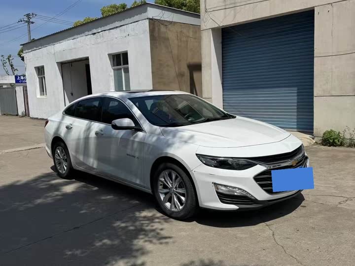 Фото 3 - Chevrolet Malibu XL