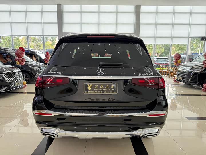 Фото 15 - Mercedes-Benz GLS-Class
