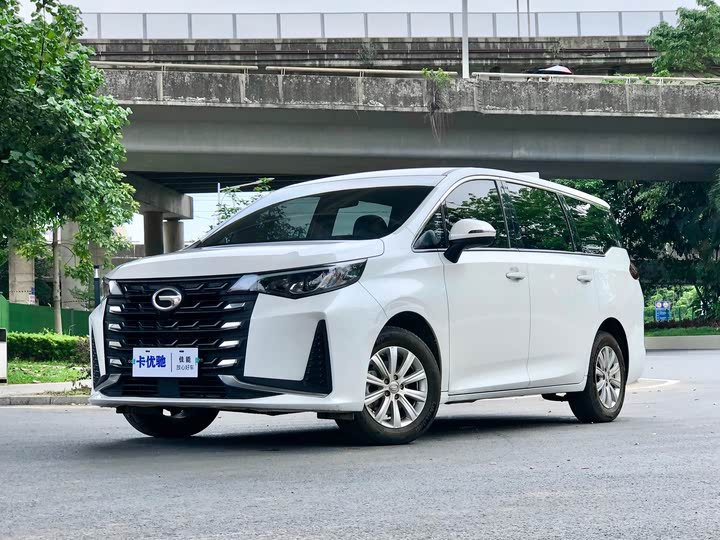 Фото 1 - GAC Trumpchi M6