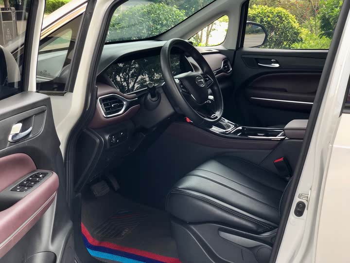 Фото 19 - GAC Trumpchi M6