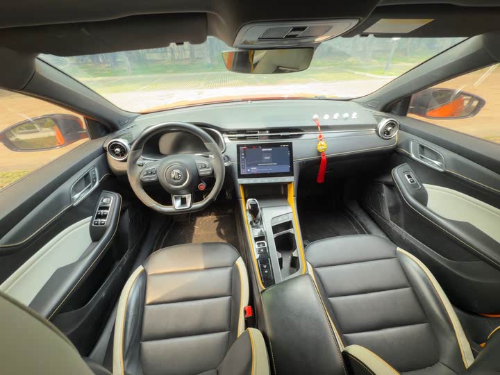 Фото 13 - MG Motor 6