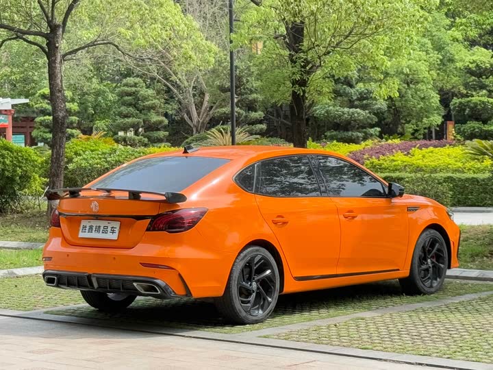 Фото 7 - MG Motor 6