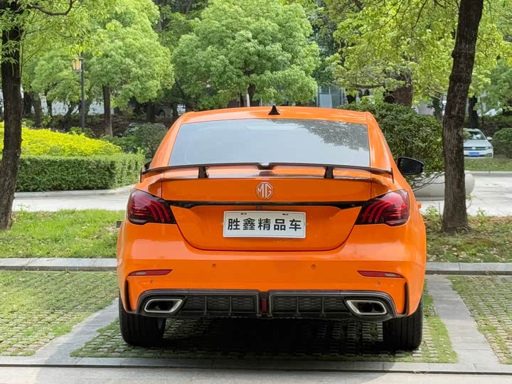 Фото 8 - MG Motor 6