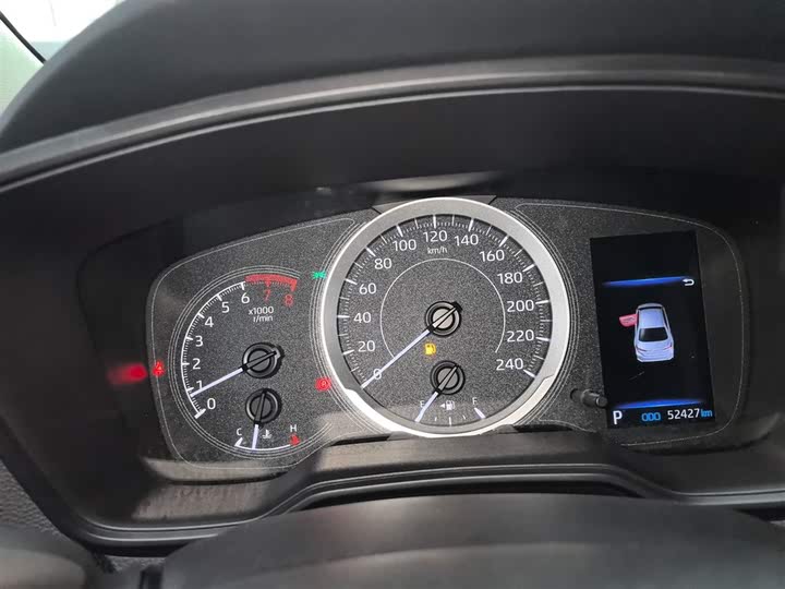 Фото 12 - Toyota Corolla