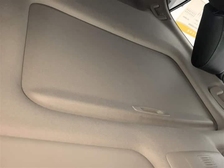 Фото 18 - Toyota Corolla