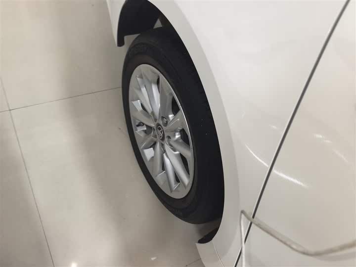 Фото 30 - Toyota Corolla