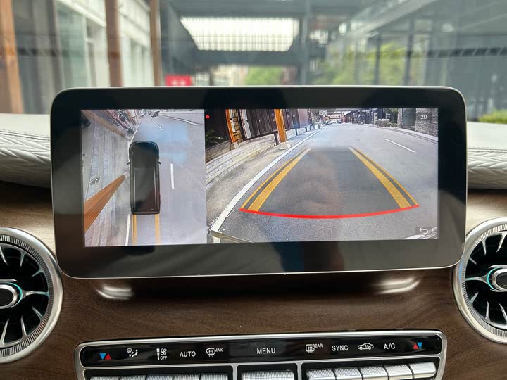 Фото 11 - Mercedes-Benz Vito