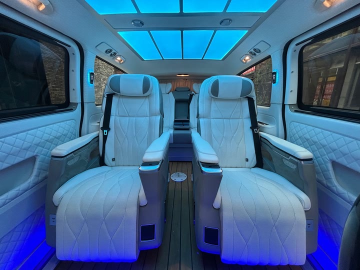 Фото 18 - Mercedes-Benz Vito