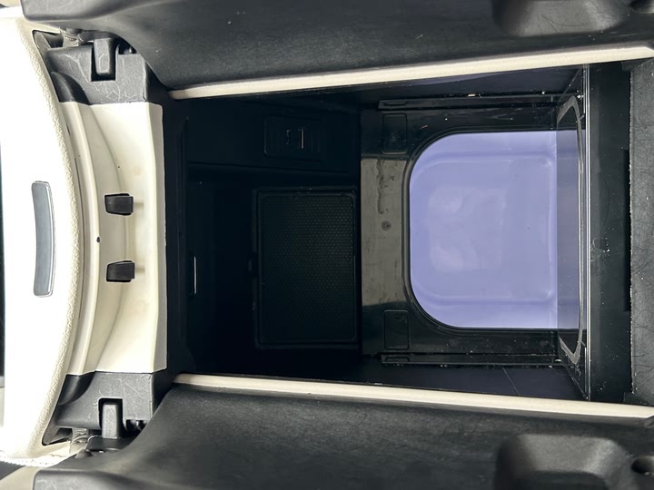 Фото 9 - Mercedes-Benz Vito