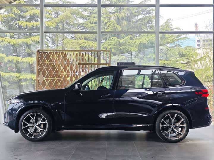 Фото 3 - BMW X5