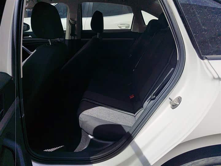 Фото 17 - Volkswagen Lavida