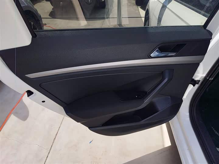 Фото 29 - Volkswagen Lavida