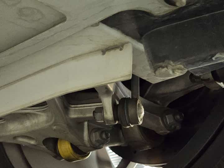 Фото 21 - Lotus Emira