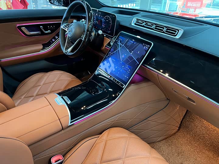 Фото 23 - Mercedes-Benz Maybach S-Class