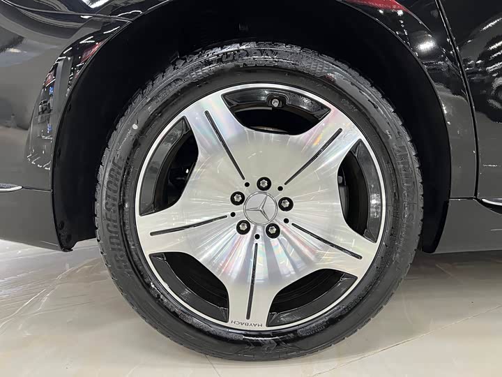 Фото 26 - Mercedes-Benz Maybach S-Class