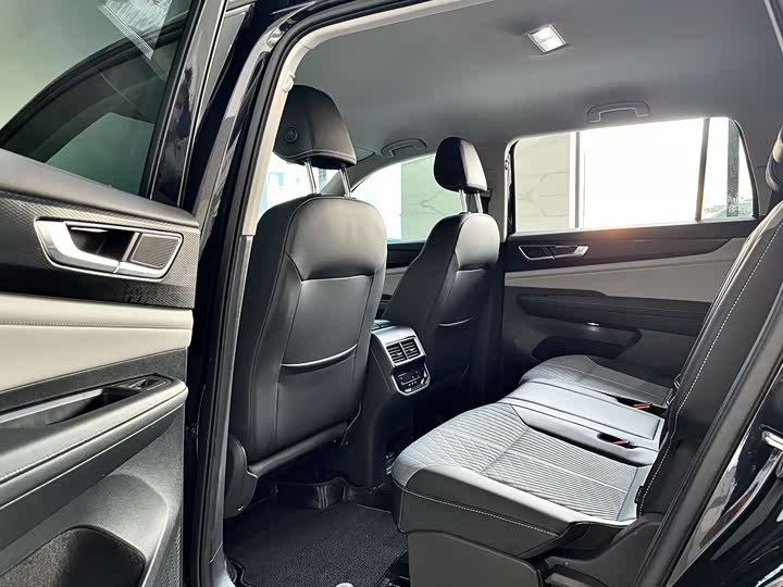 Фото 12 - Volkswagen Teramont Pro