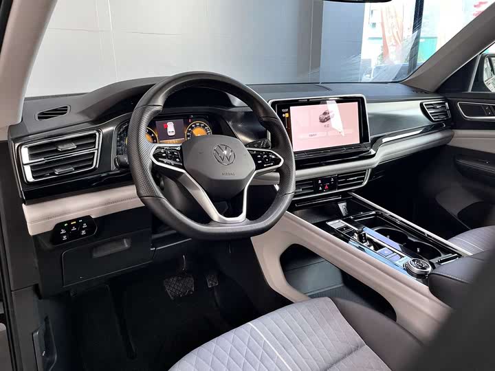 Фото 8 - Volkswagen Teramont Pro