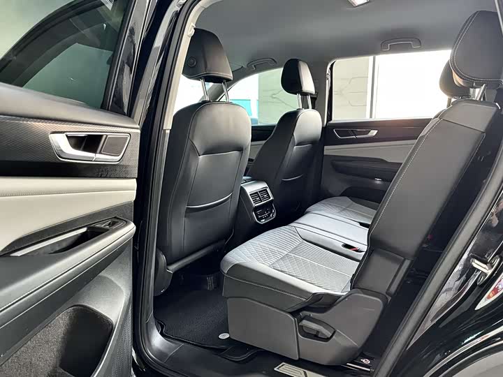 Фото 9 - Volkswagen Teramont Pro