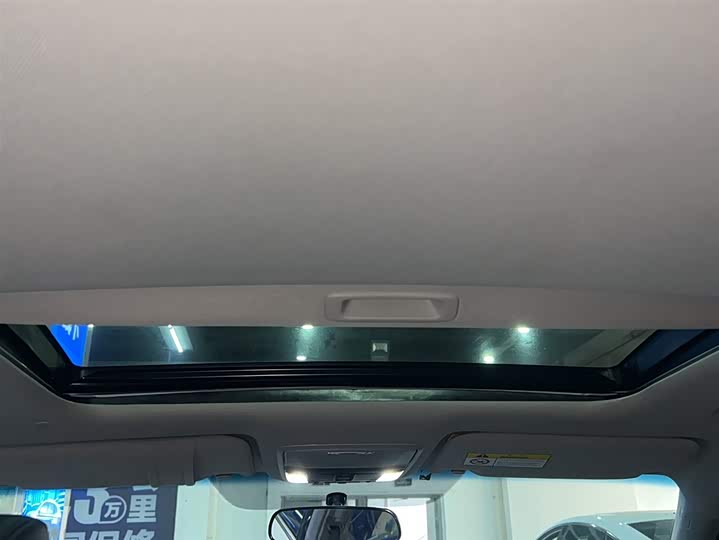 Фото 4 - Honda Accord