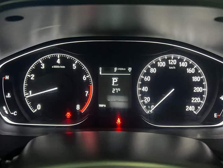 Фото 6 - Honda Accord