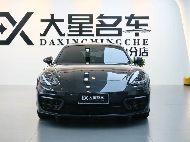 Фото 9 - Porsche Panamera