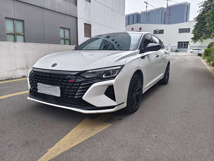 Фото 1 - Dongfeng Aeolus Yixuan Max