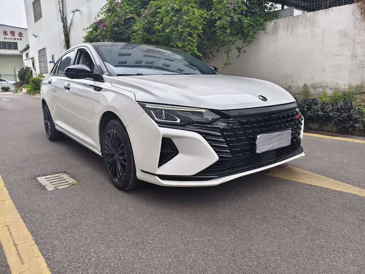 Фото 4 - Dongfeng Aeolus Yixuan Max