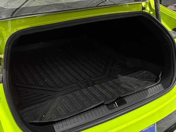 Фото 19 - XPeng P7