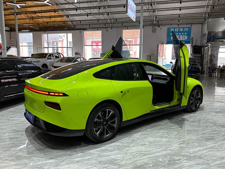 Фото 5 - XPeng P7