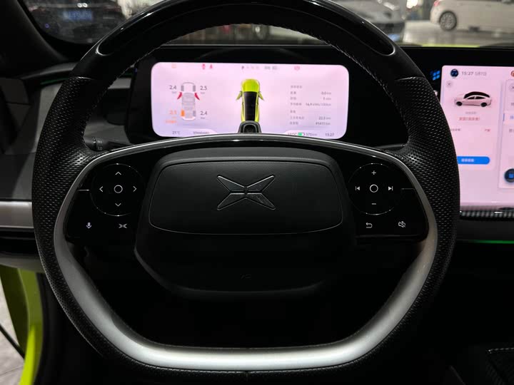 Фото 9 - XPeng P7