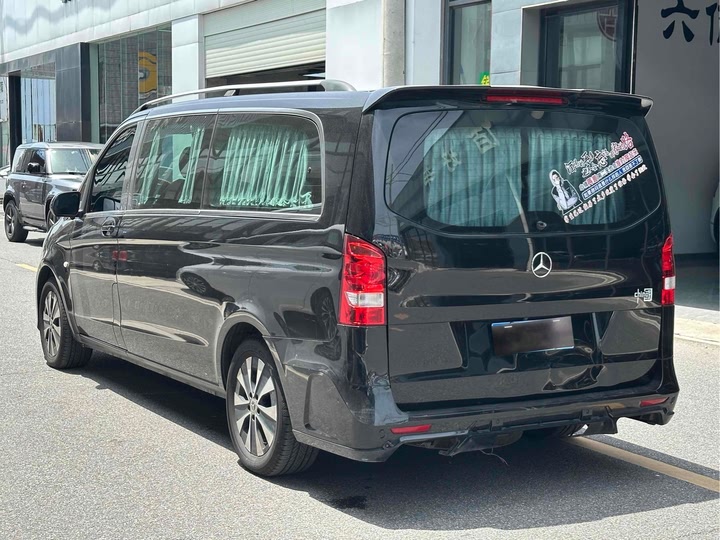 Фото 10 - Mercedes-Benz Vito