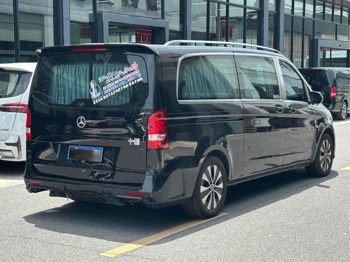 Фото 12 - Mercedes-Benz Vito