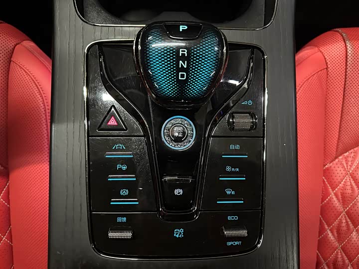 Фото 10 - BYD Han