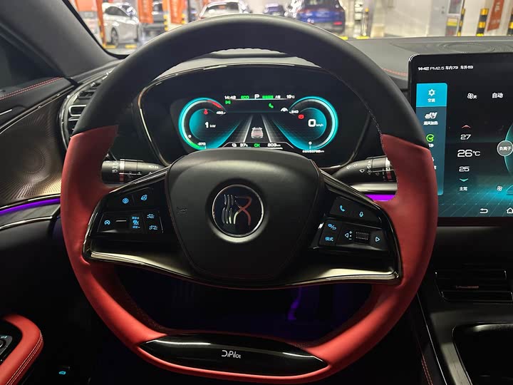 Фото 8 - BYD Han