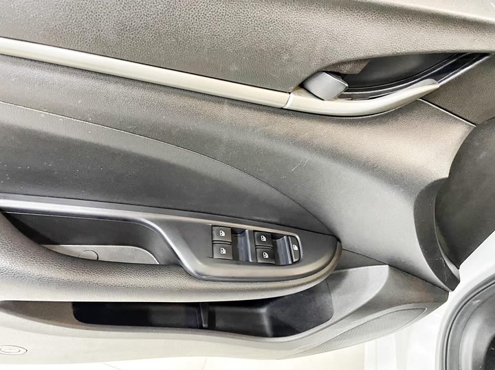 Фото 14 - Buick Excelle GT