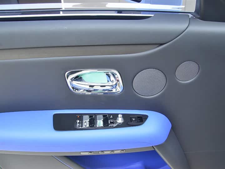 Фото 10 - Rolls-Royce Ghost